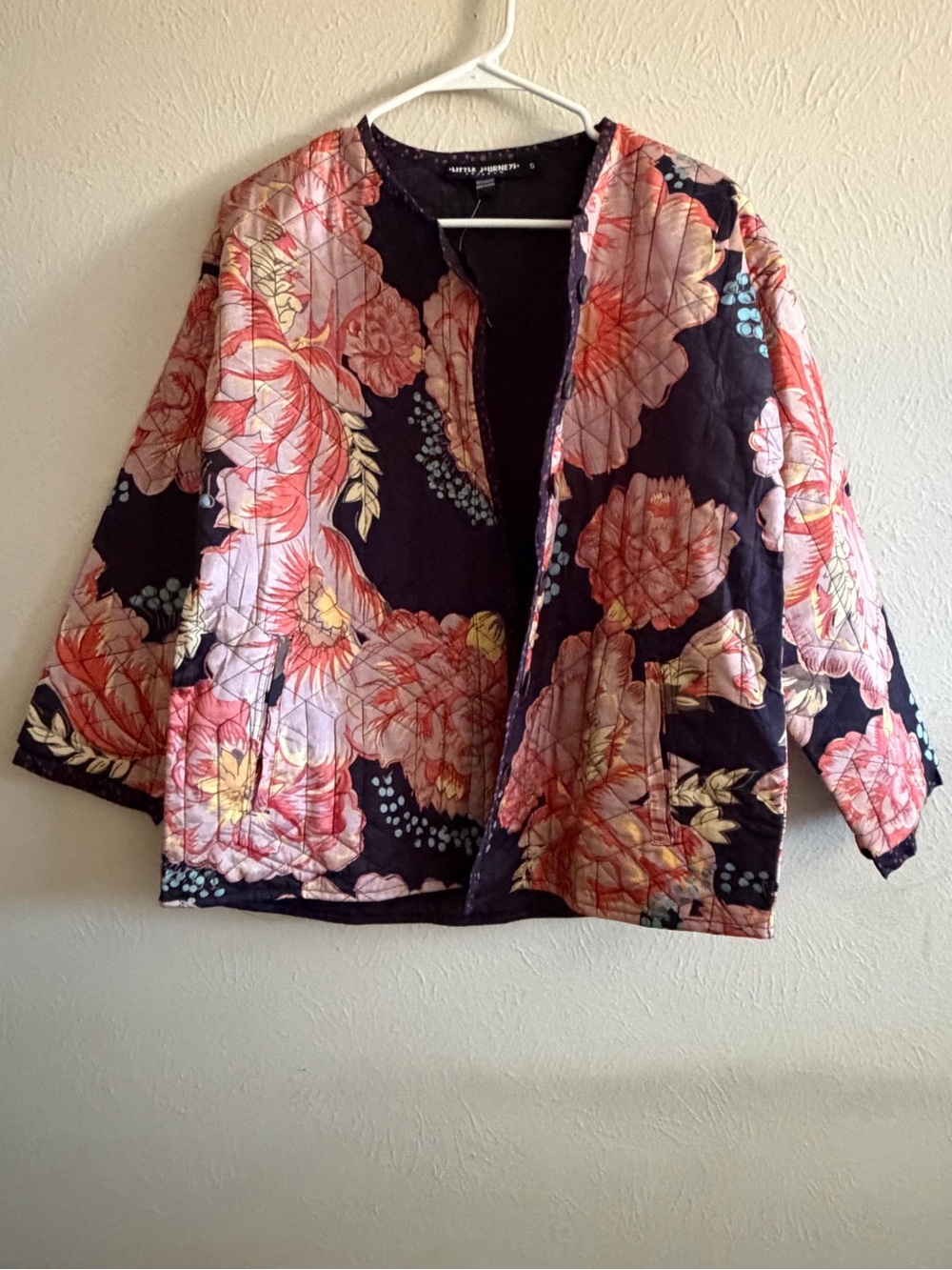 chic Quilted Floral Jacket - Navy & Pink